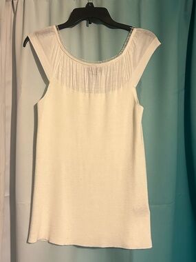 AGB White Pleated Yoke Knit Tank Top